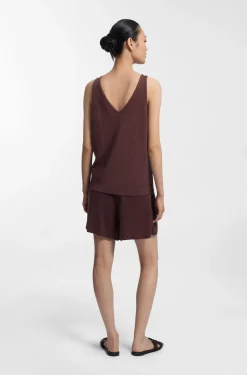 Knitted top with mixed structures