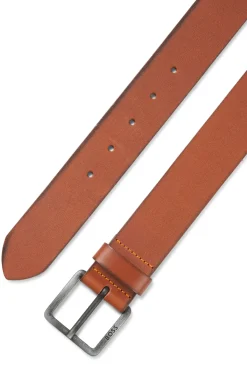 Leather belt with logo buckle