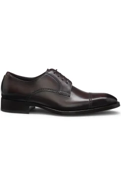 Leather Derby shoes with brogue details