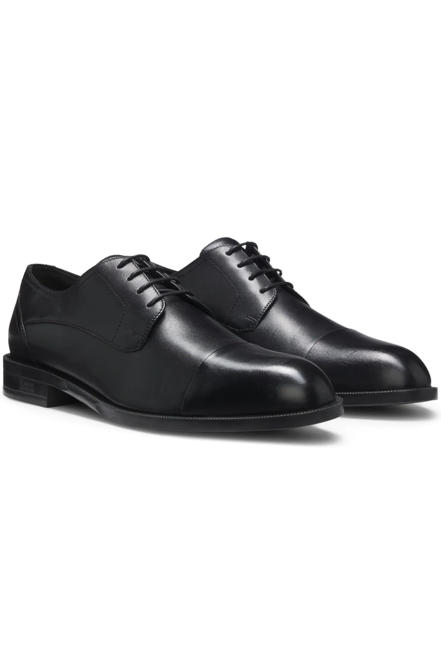 Leather Derby shoes with cap toe