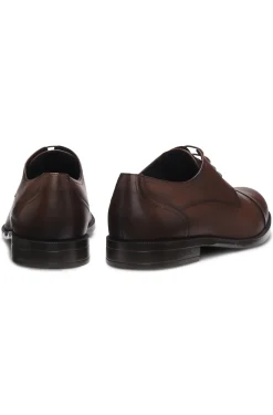 Leather Derby shoes with cap toe