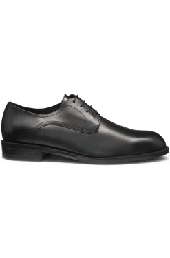 Leather Derby shoes with stitching details