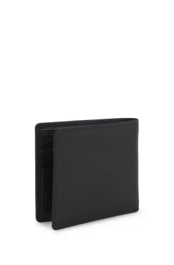 Leather folding wallet with contrast logo