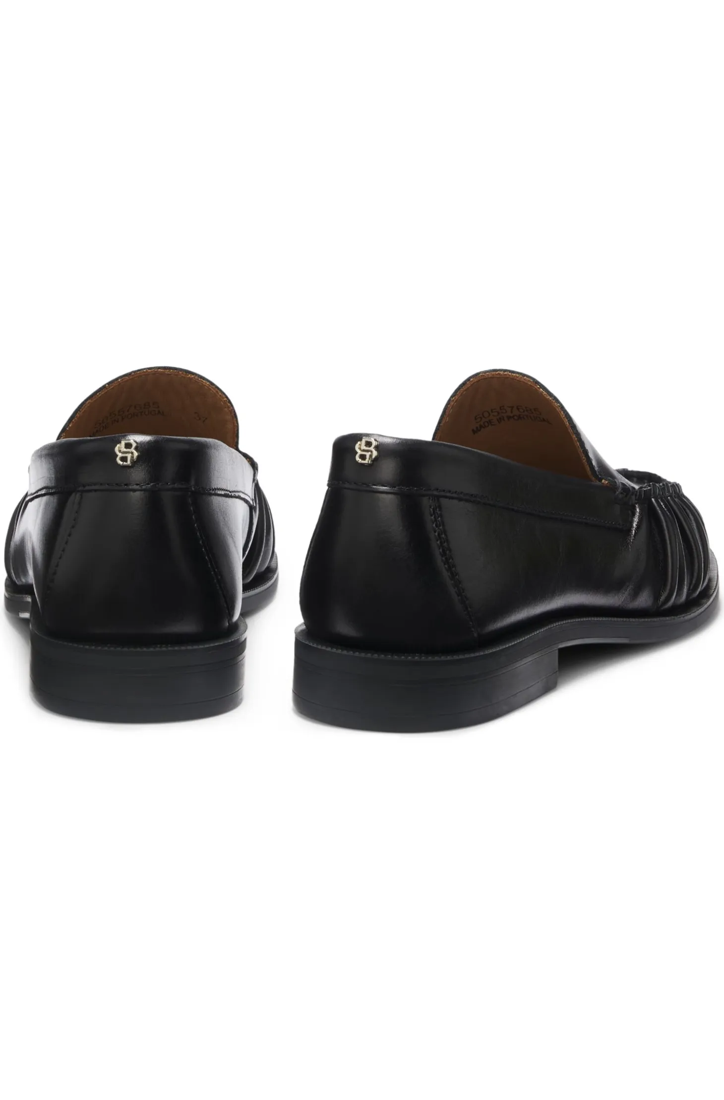 Leather loafer with ruched detailing