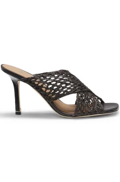 Leather sandals with woven uppers