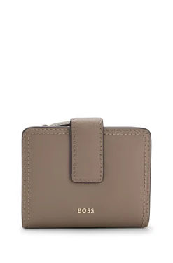 Leather wallet with logo lettering