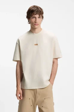 Loose-fit T-shirt in cotton with rear logo artwork