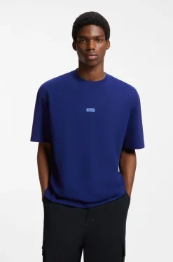 Loose-fit T-shirt in cotton with rear logo artwork