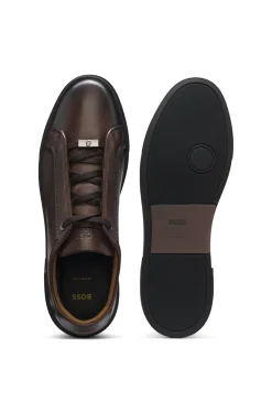 Low-cut trainers in premium brushed leather