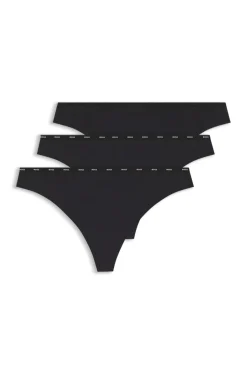 Low-rise briefs with clean finishes