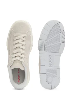 Low-top trainers in faux suede