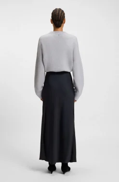 Maxi skirt in crinkle satin