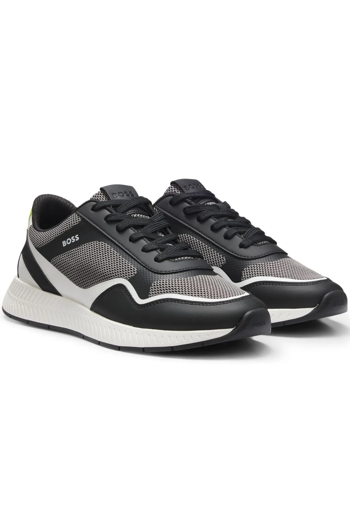 Mesh trainers with ribbed sole