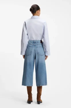 Mid-rise cropped jeans in relaxed fit