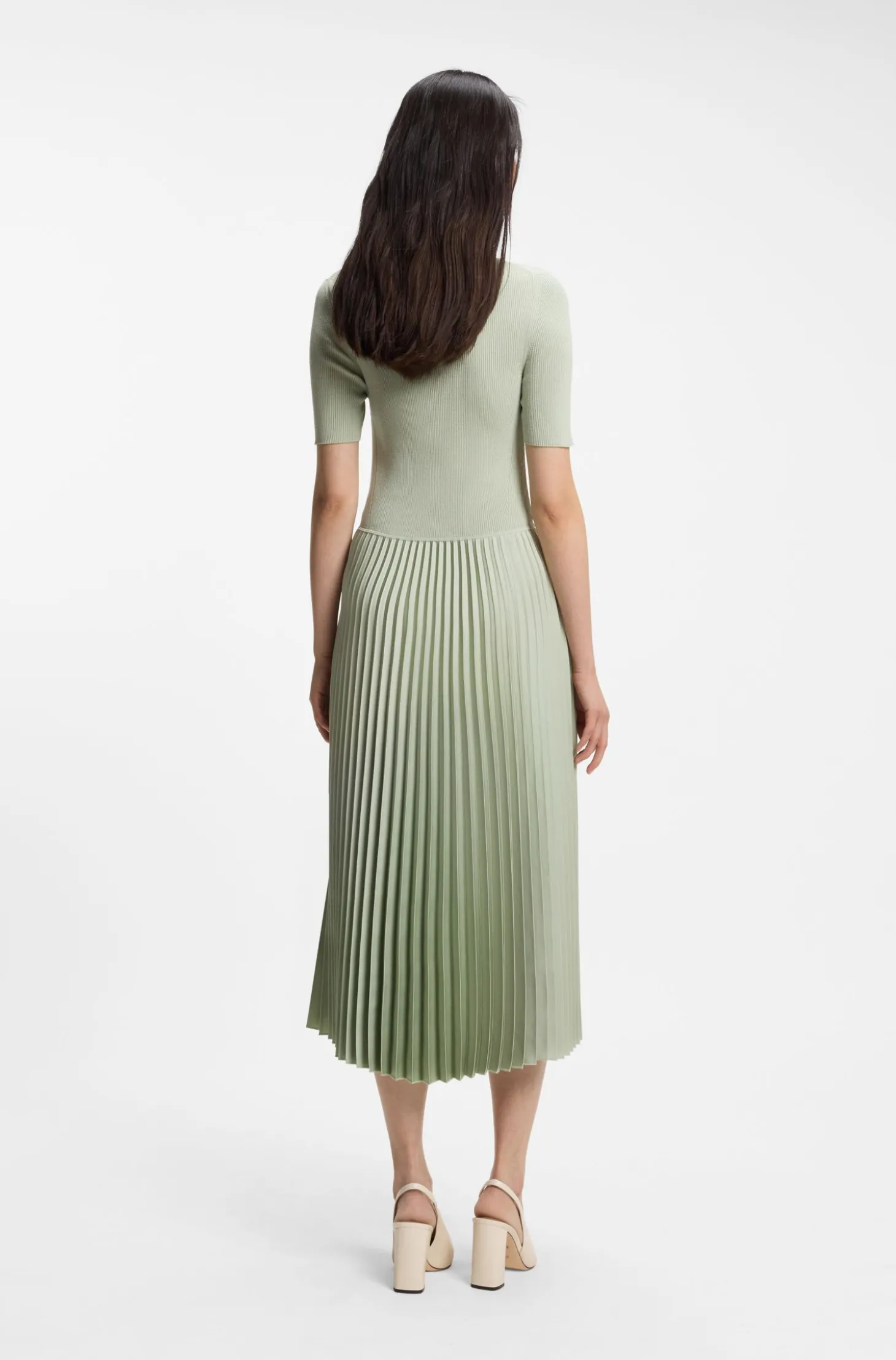 Mixed-material dress with plissé skirt