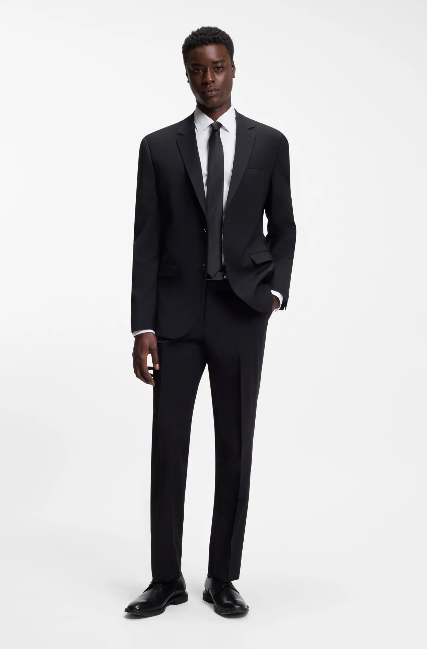 Modern-fit shirt in easy-iron cotton poplin