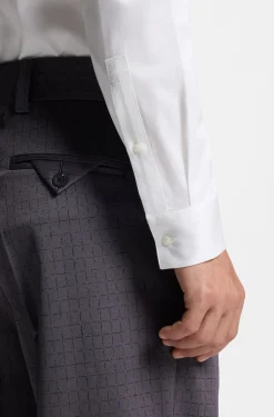 Modern-fit shirt in stretch cotton with concealed placket