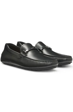 Nappa-leather driver shoes with branded hardware