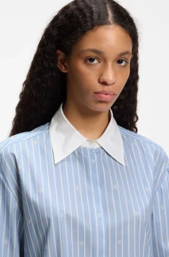 Oversized-fit blouse with stacked logos