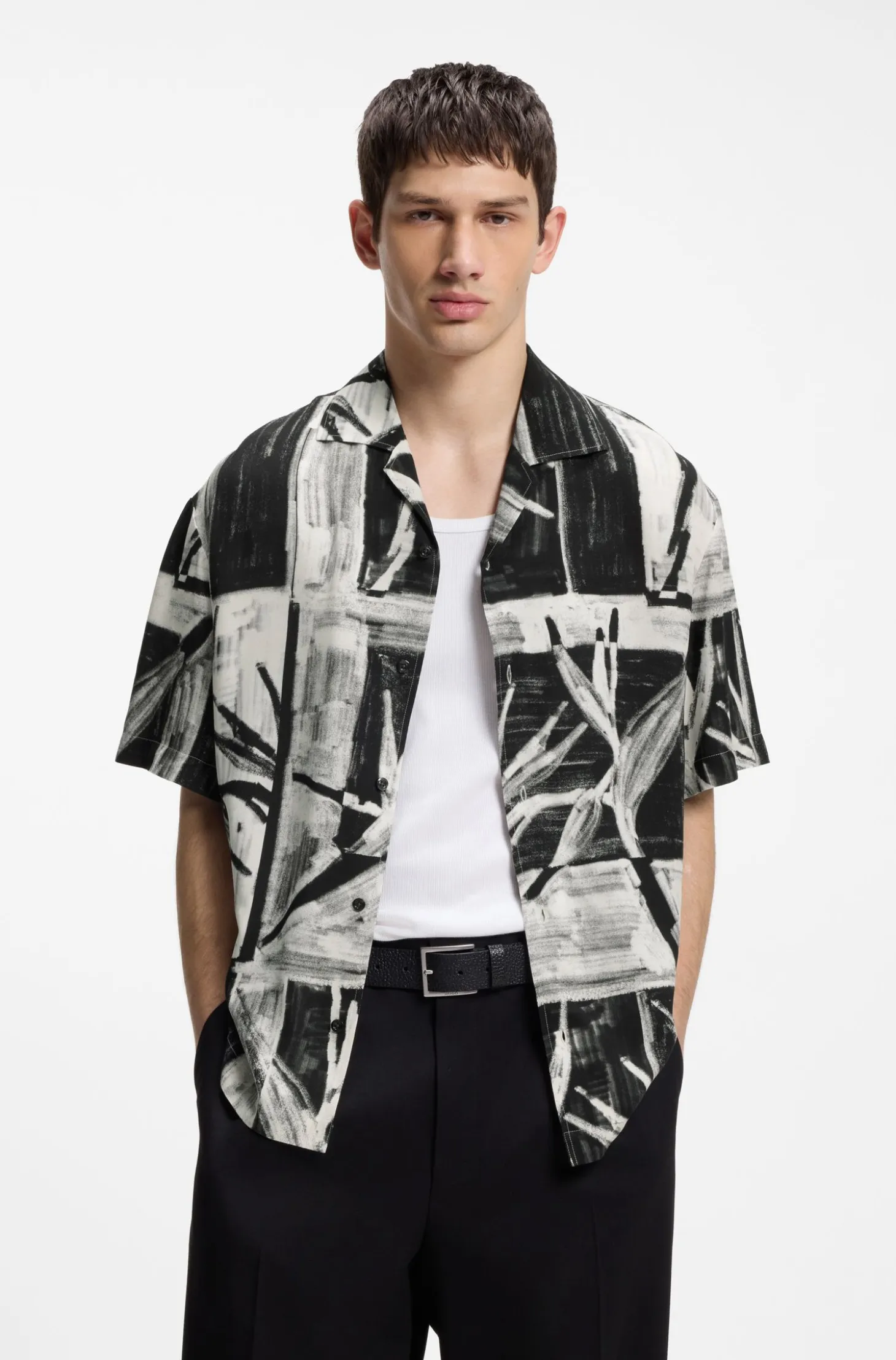Oversized-fit printed shirt with camp collar