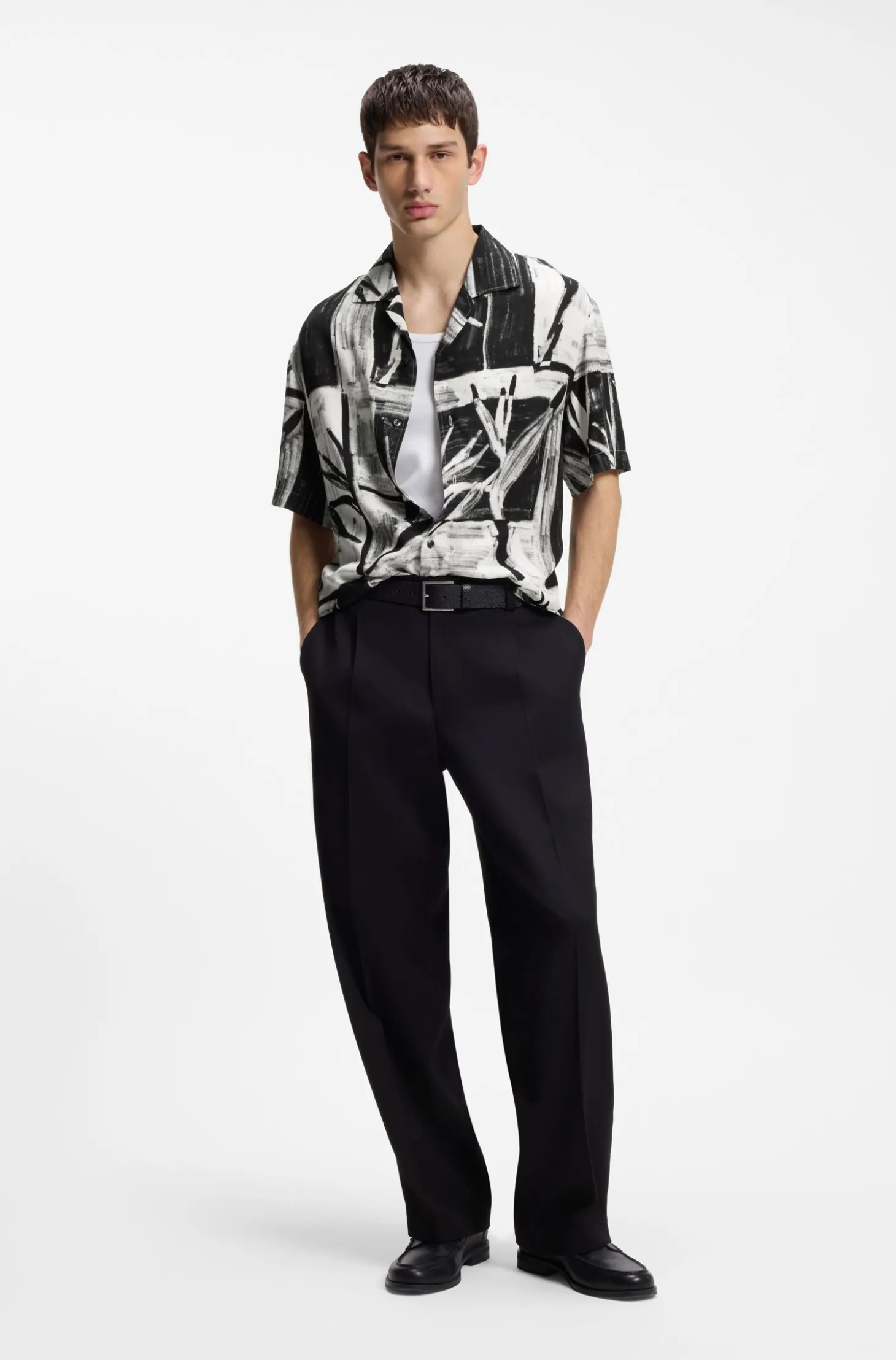 Oversized-fit printed shirt with camp collar