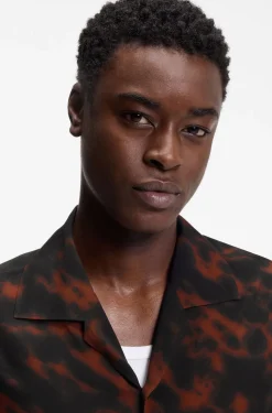 Oversized-fit shirt with digital print