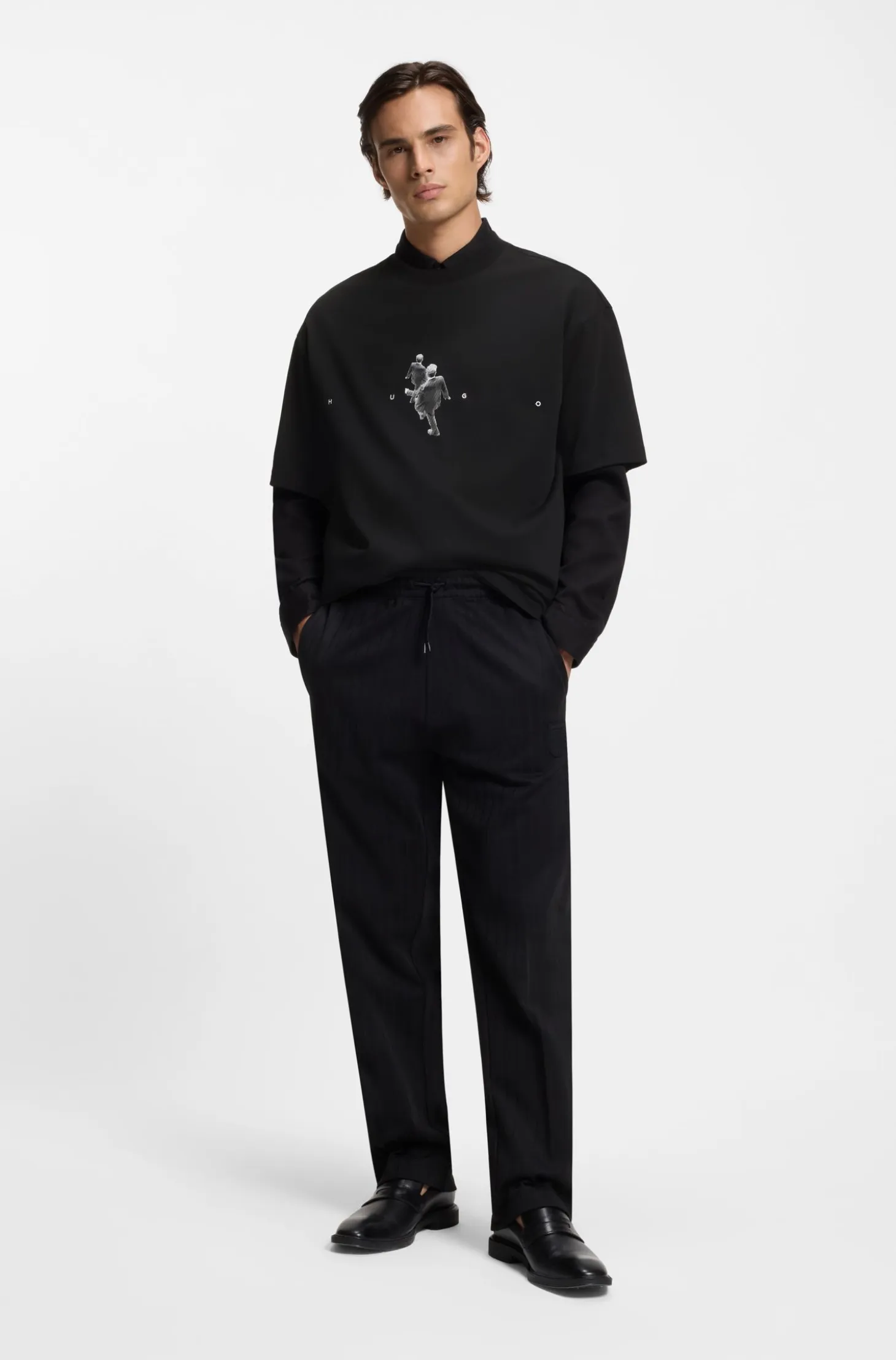 Oversized-fit T-shirt in cotton jersey with graphic artwork