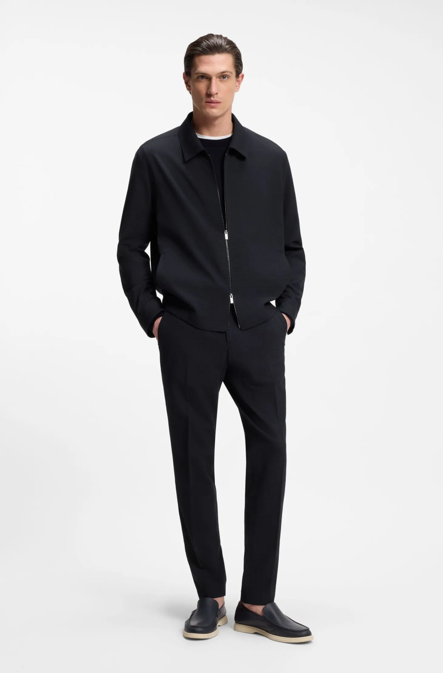 Packable relaxed-fit overshirt in a washable wool blend