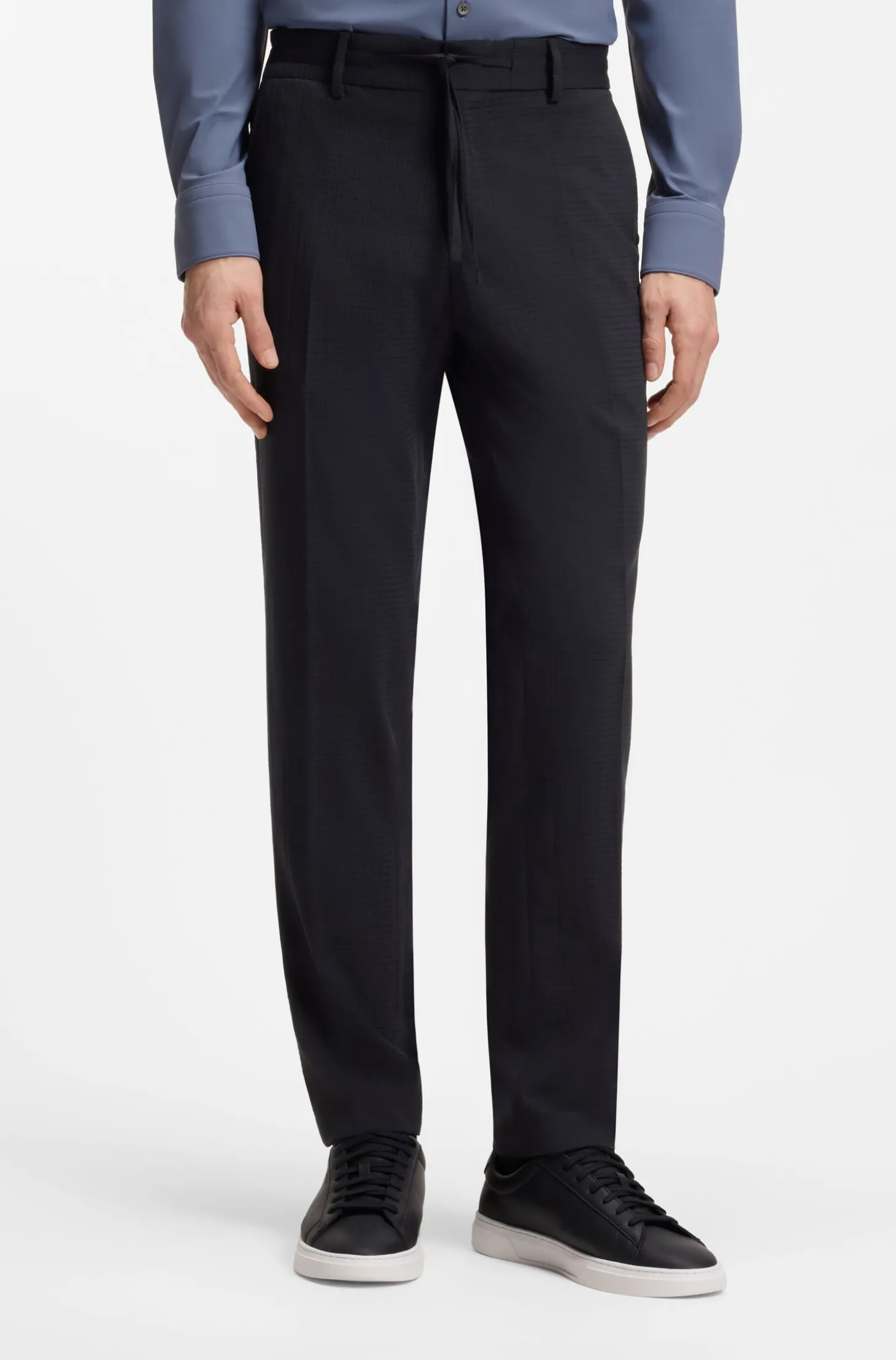 Packable slim-fit trousers in a washable wool blend