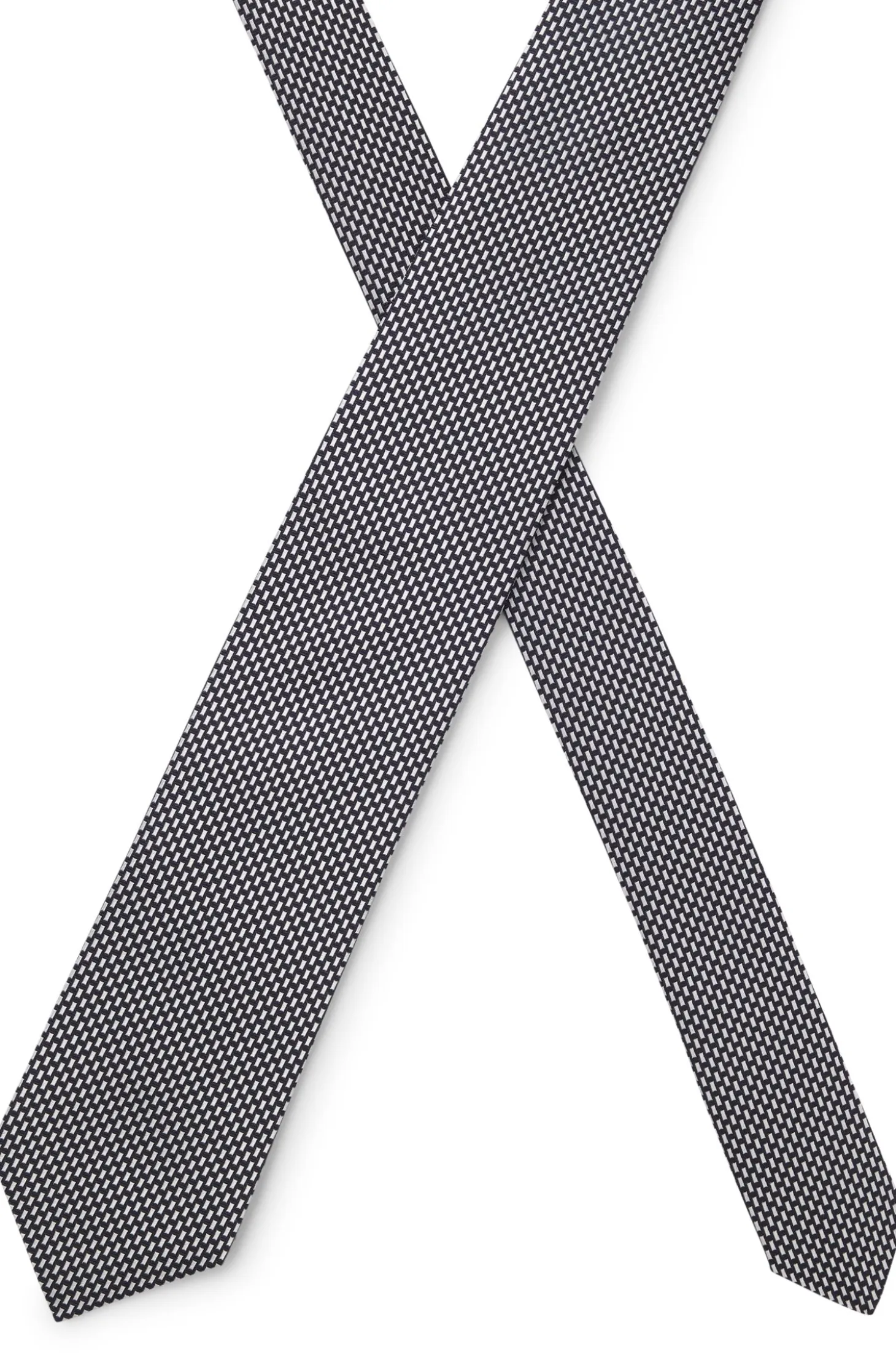 Patterned tie in Italian-made silk