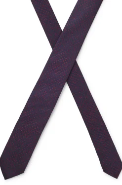 Patterned tie in silk jacquard