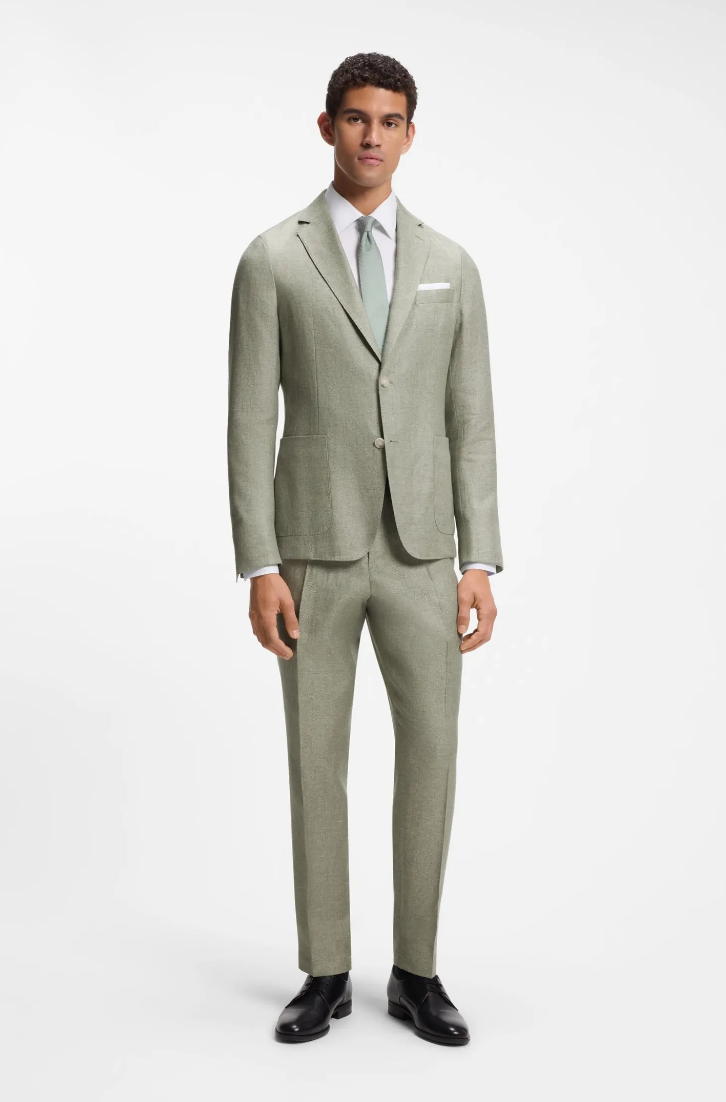 Pleat-front trousers in a linen blend