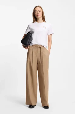 Pleat-front trousers with buckled belt
