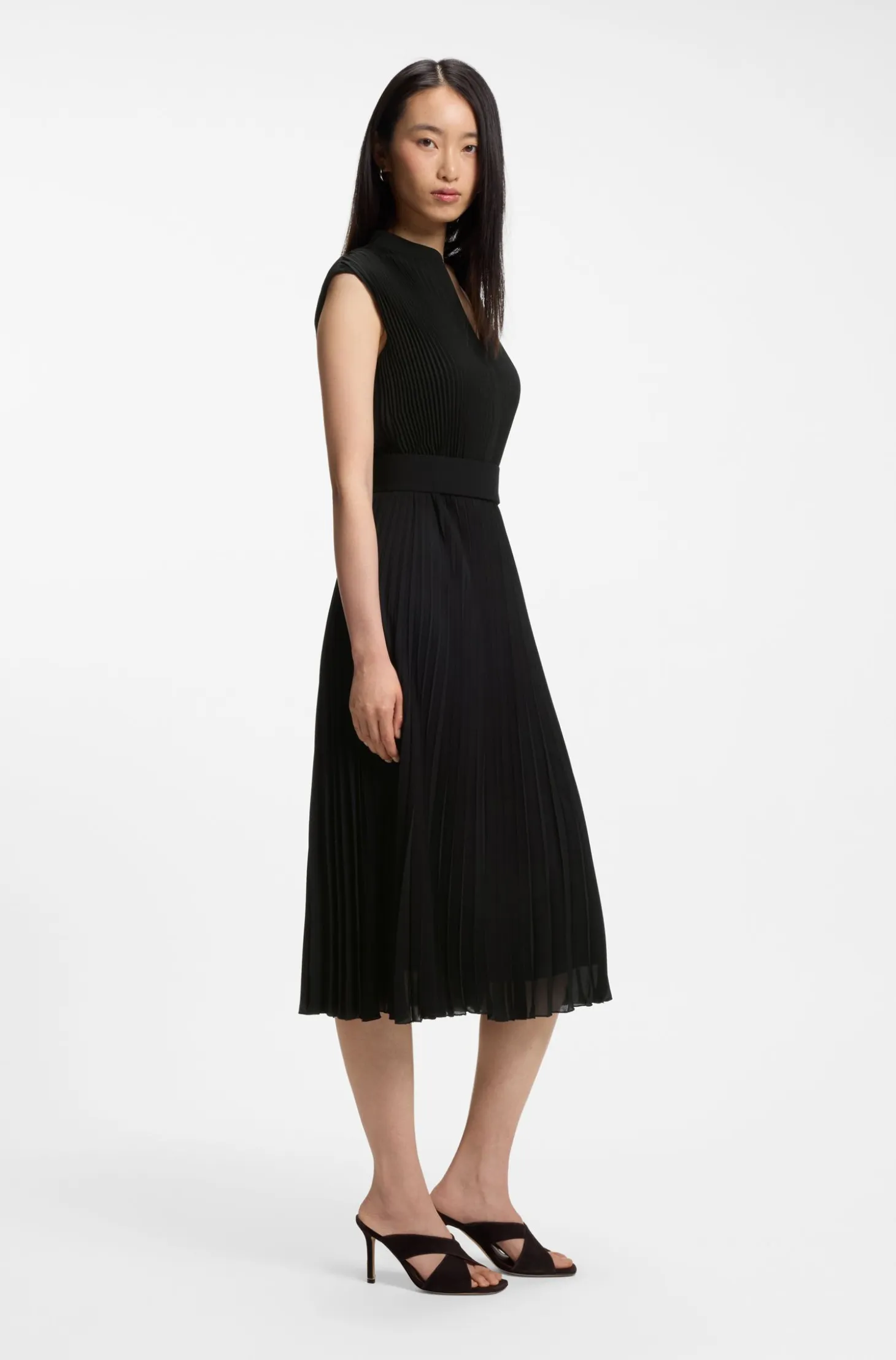 Plissé-crepe dress with notch neckline