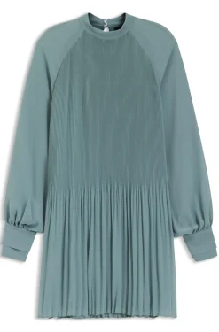 Plissé dress with sheer sleeves