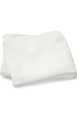 Pocket square in fine silk twill