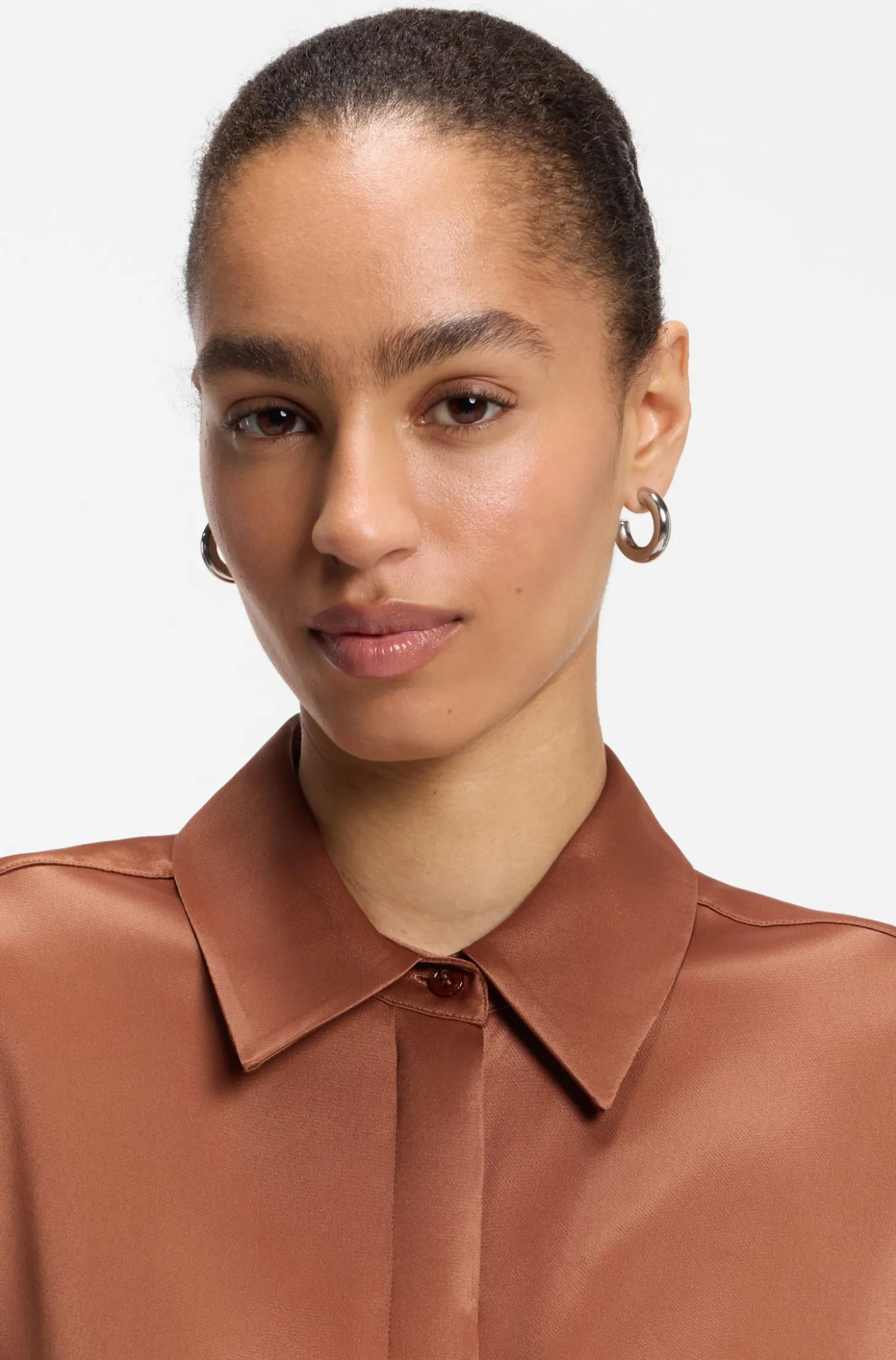 Regular-fit blouse in soft, shiny fabric
