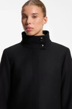 Regular-fit coat in a wool blend