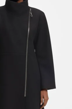 Regular-fit coat with asymmetric zip