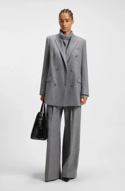 Regular-fit long-length blazer in soft flannel