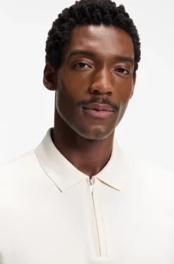 Regular-fit polo with zip closure