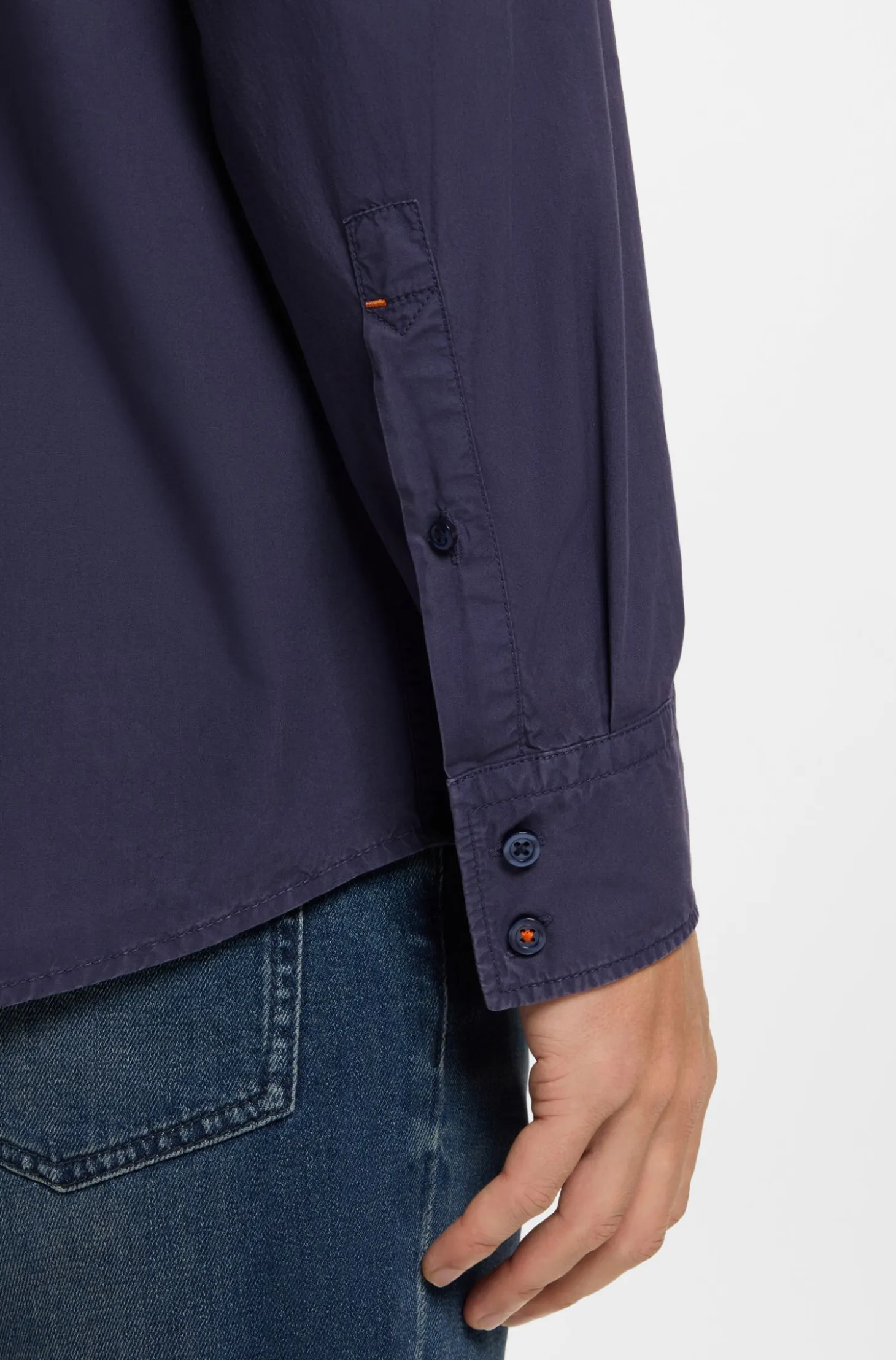 Regular-fit shirt in cotton poplin with embroidered logo