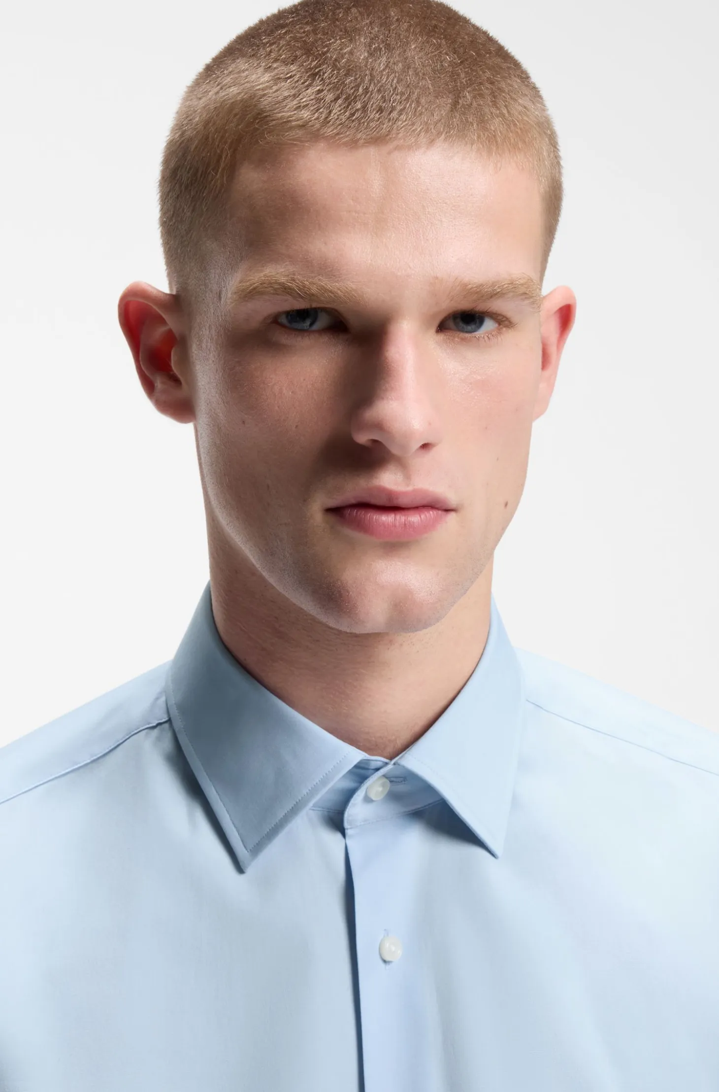 Regular-fit shirt in easy-iron stretch-cotton poplin