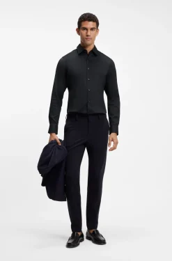 Regular-fit shirt in performance-stretch twill