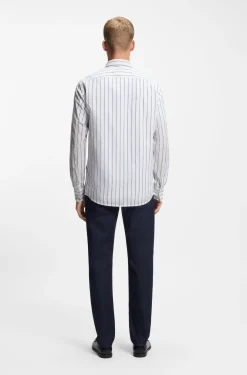 Regular-fit shirt in printed cotton poplin