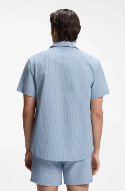 Regular-fit shirt in seersucker fabric
