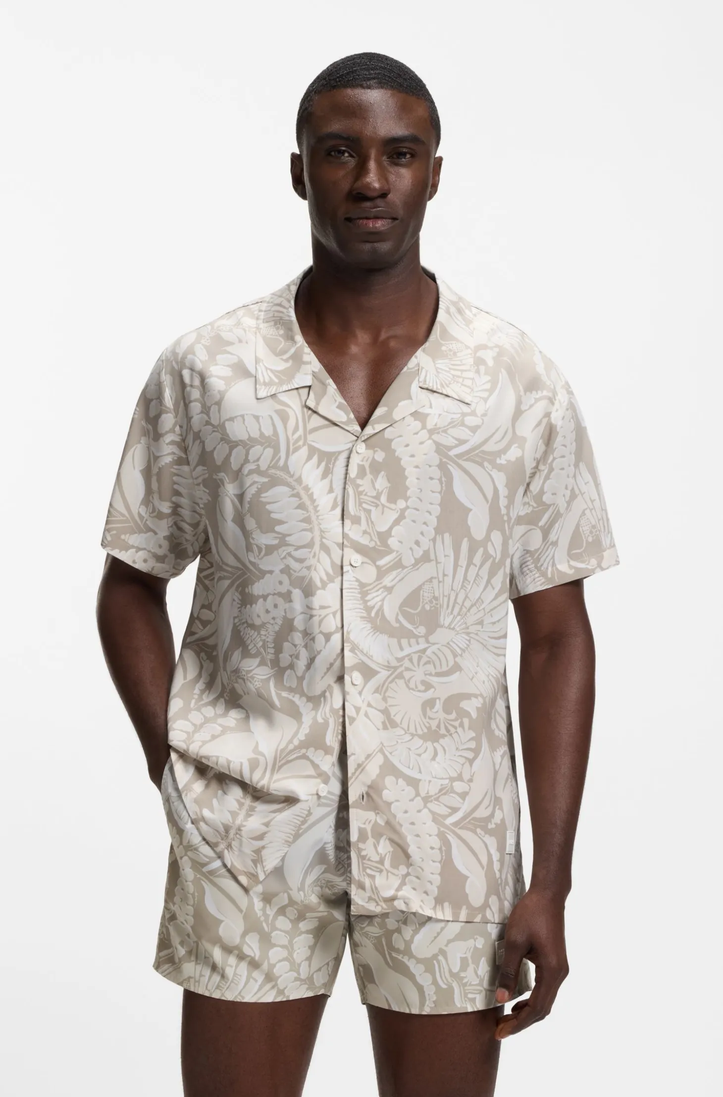 Regular-fit shirt with all-over print