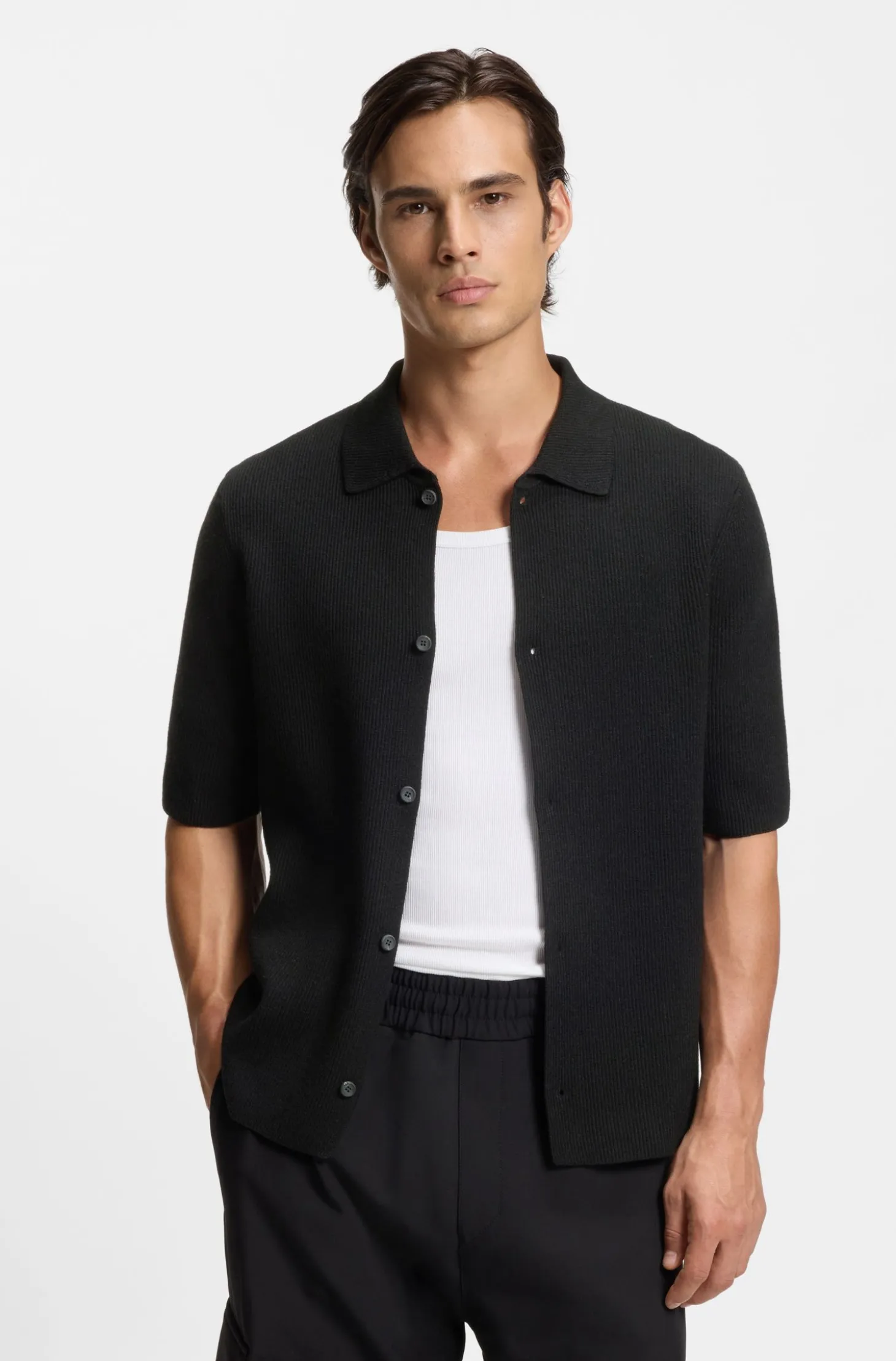 Regular-fit shirt with ribbed structure