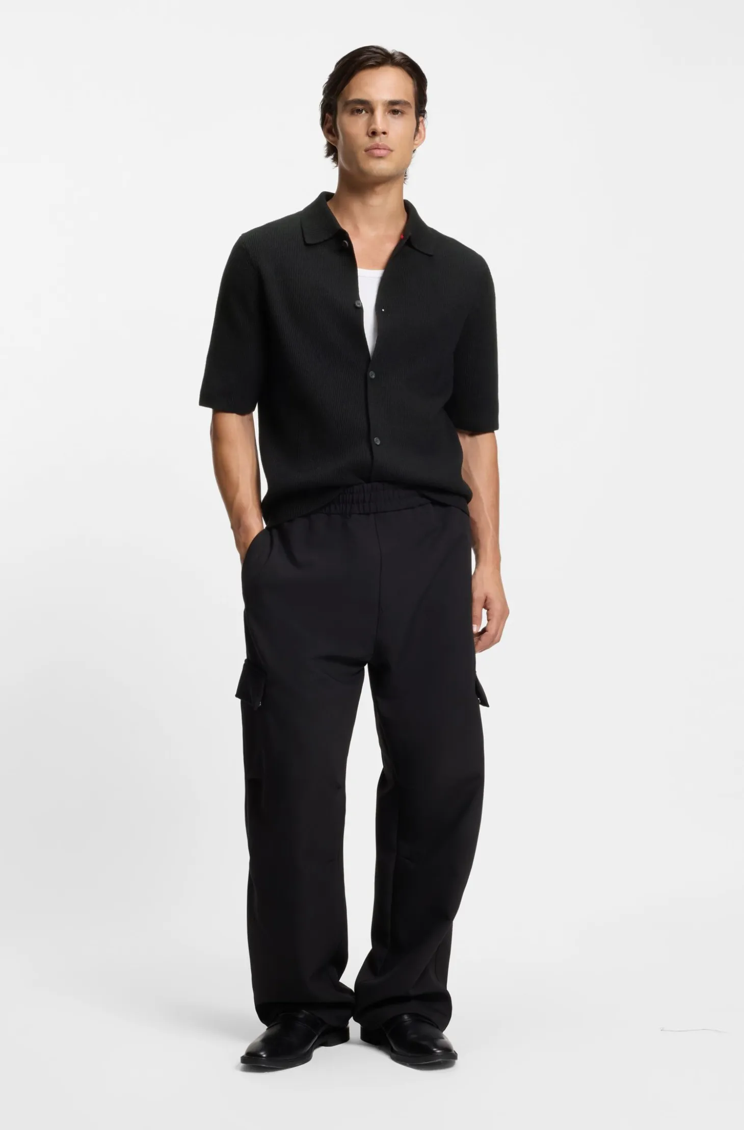 Regular-fit shirt with ribbed structure