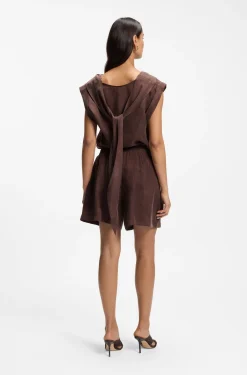 Regular-fit shorts in canvas with drawstring waist